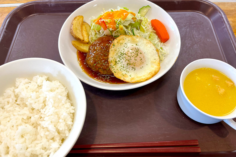 お食事 1