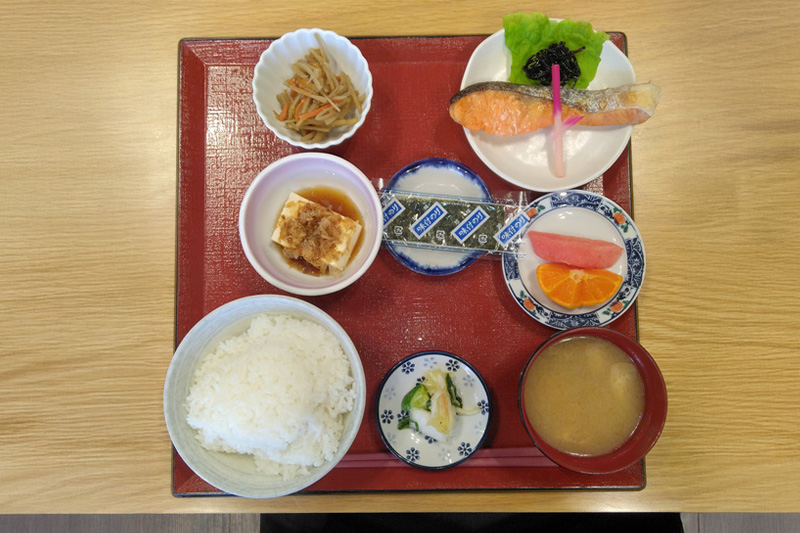 お食事 1